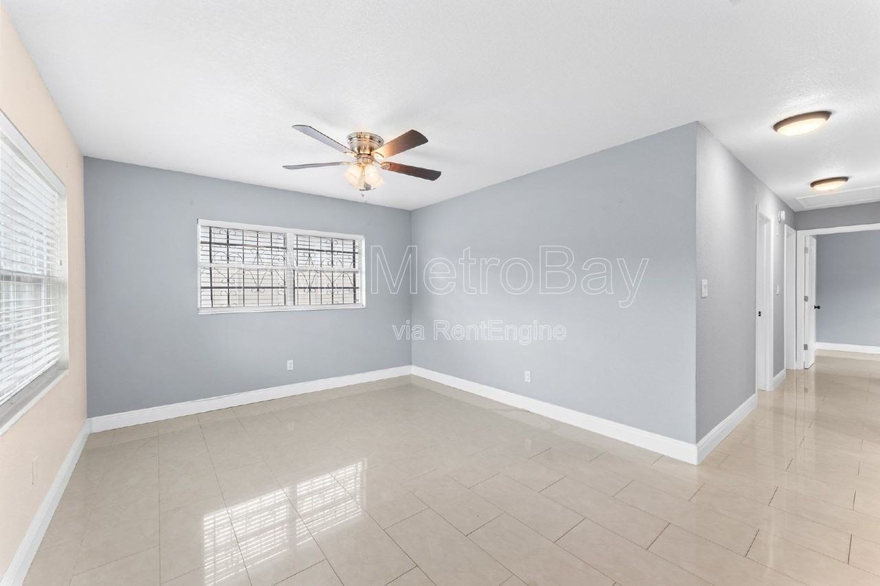 4312 W Nassau St - Photo 5 of 44