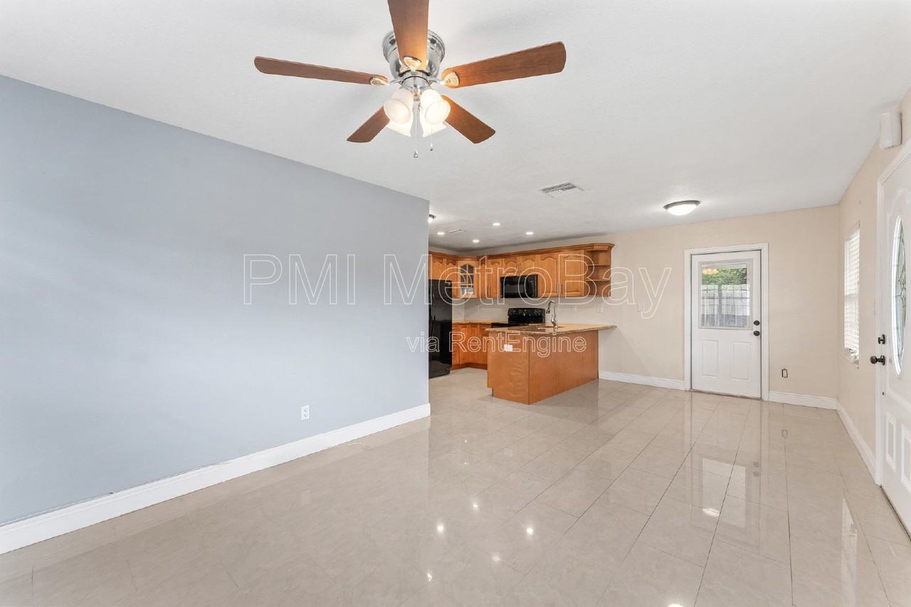 4312 W Nassau St - Photo 7 of 44