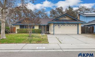 featured image of 9146 Blue Fox Way