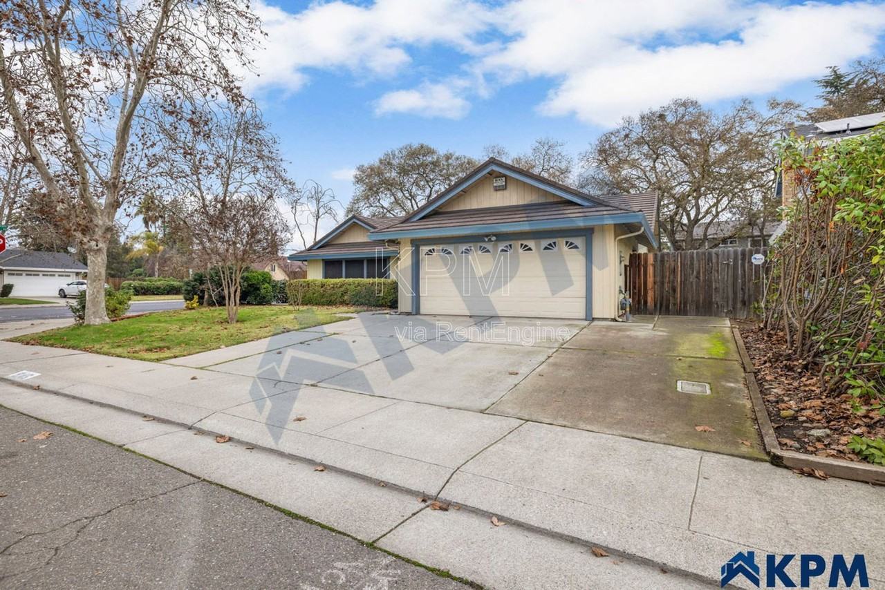 9146 Blue Fox Way - Photo 2 of 37