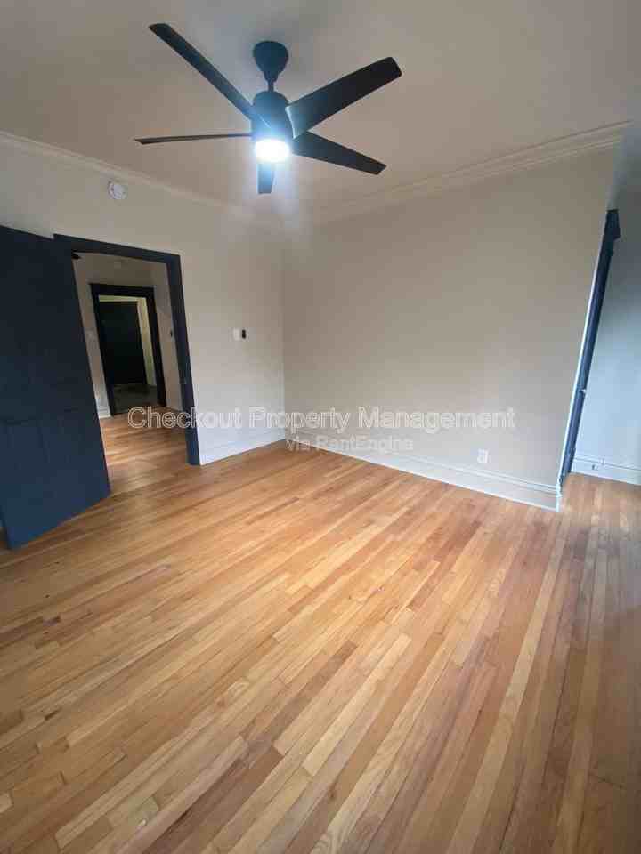 2035 Maury Ave - Photo 2 of 23