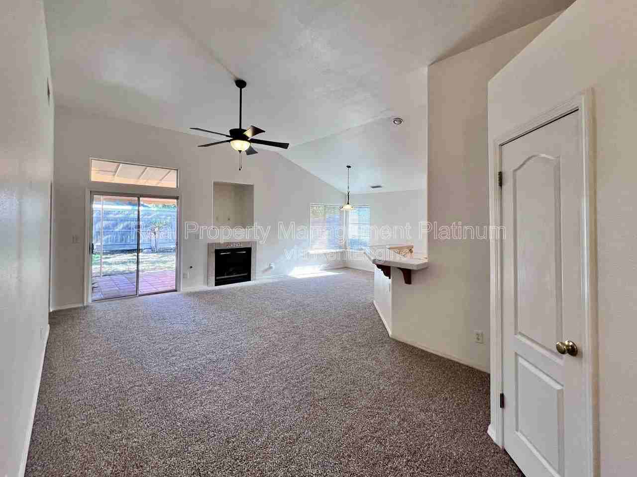2669 Alamos Ave - Photo 3 of 22