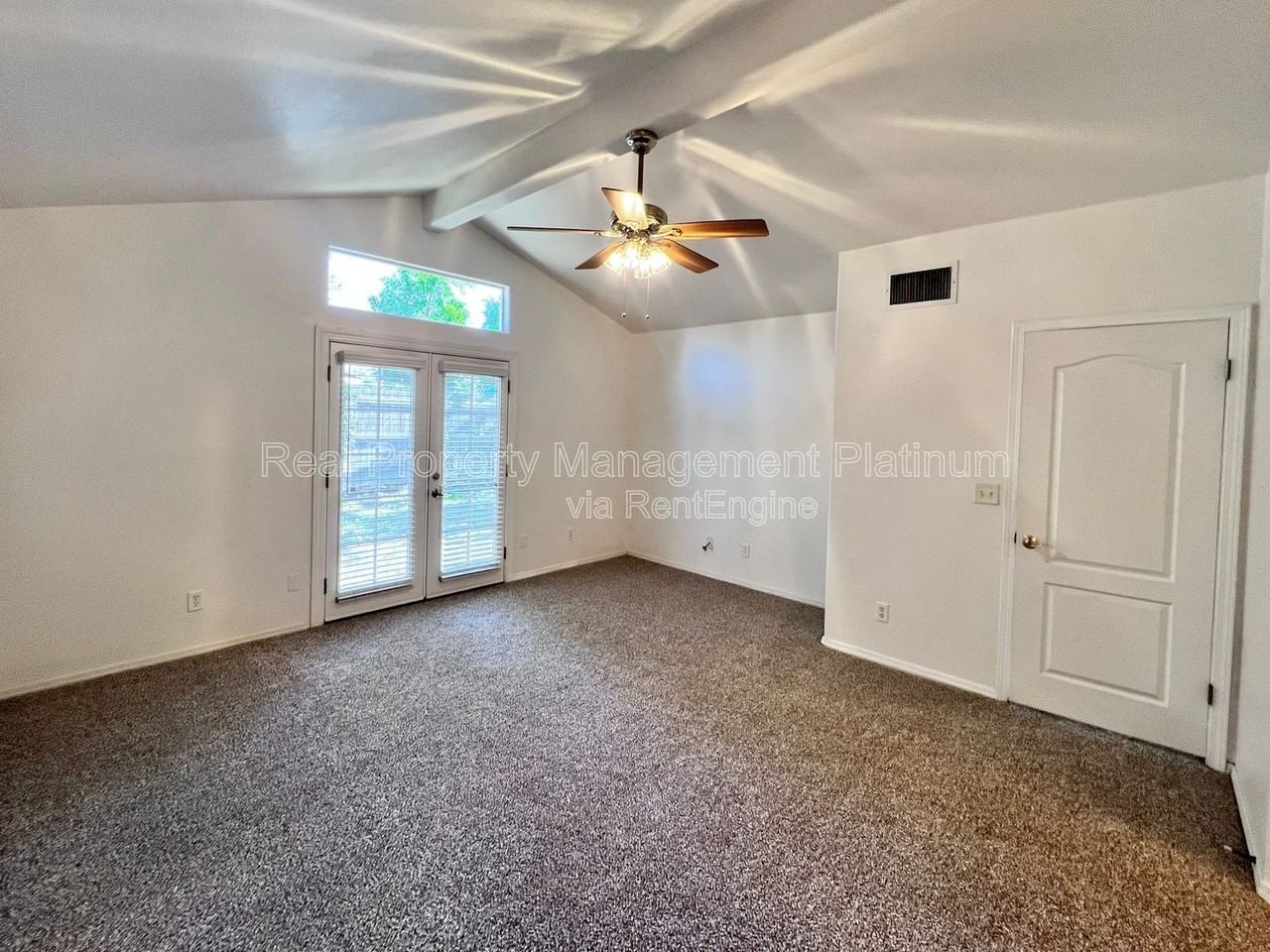 2669 Alamos Ave - Photo 4 of 22