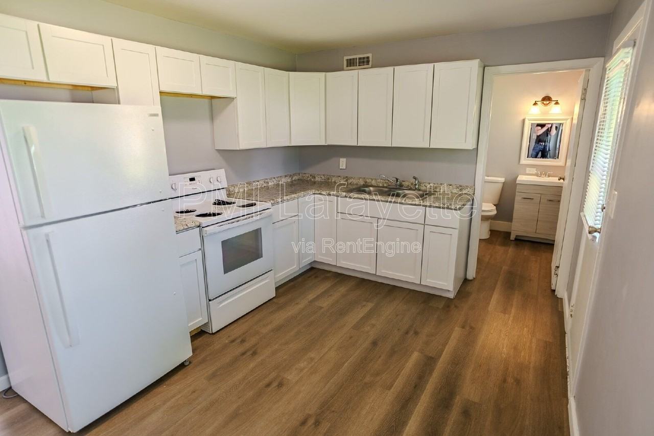 2310 Sequoya Dr - Photo 6 of 23
