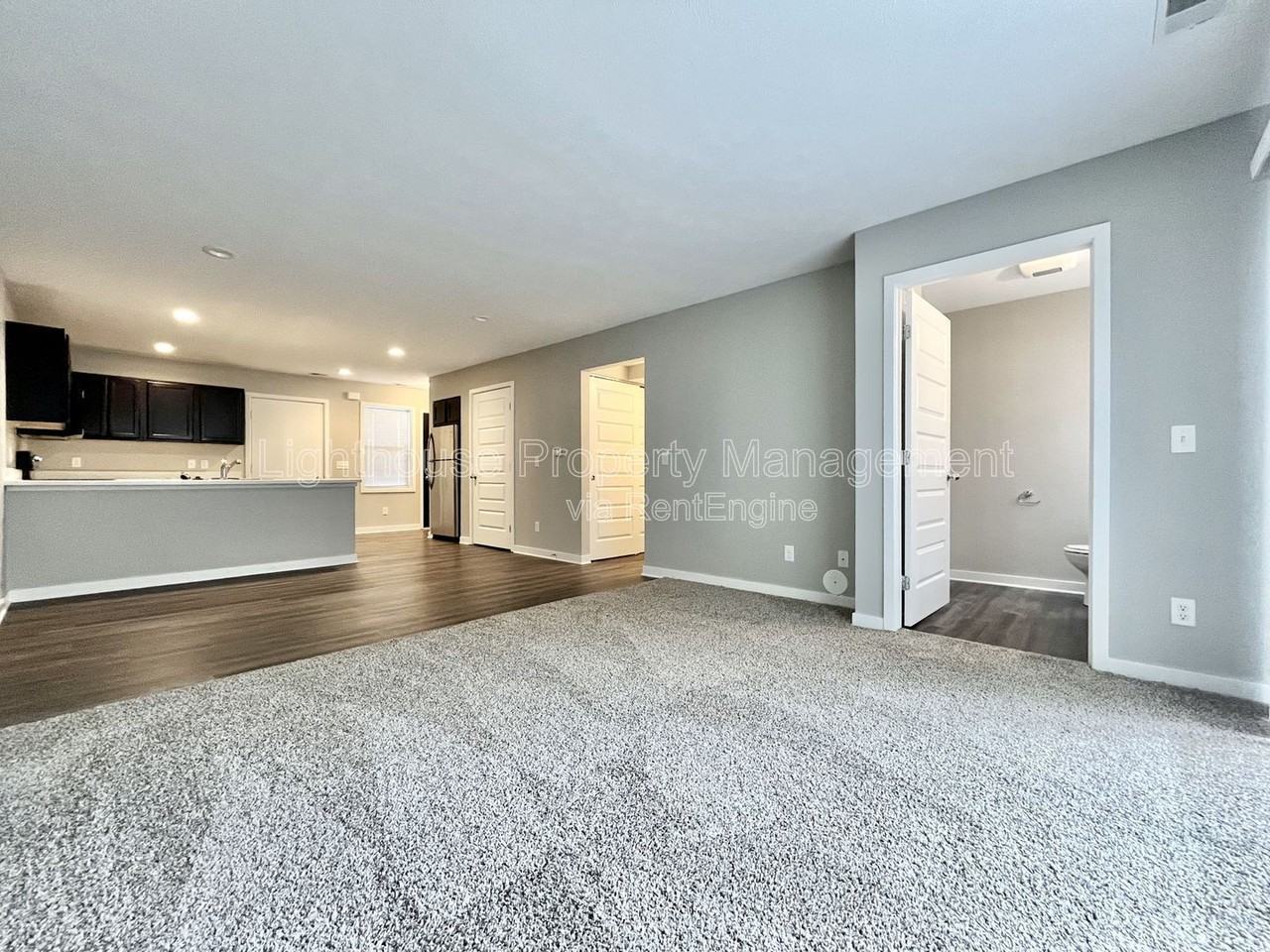 303 Baldwin St #B6 - Photo 7 of 26