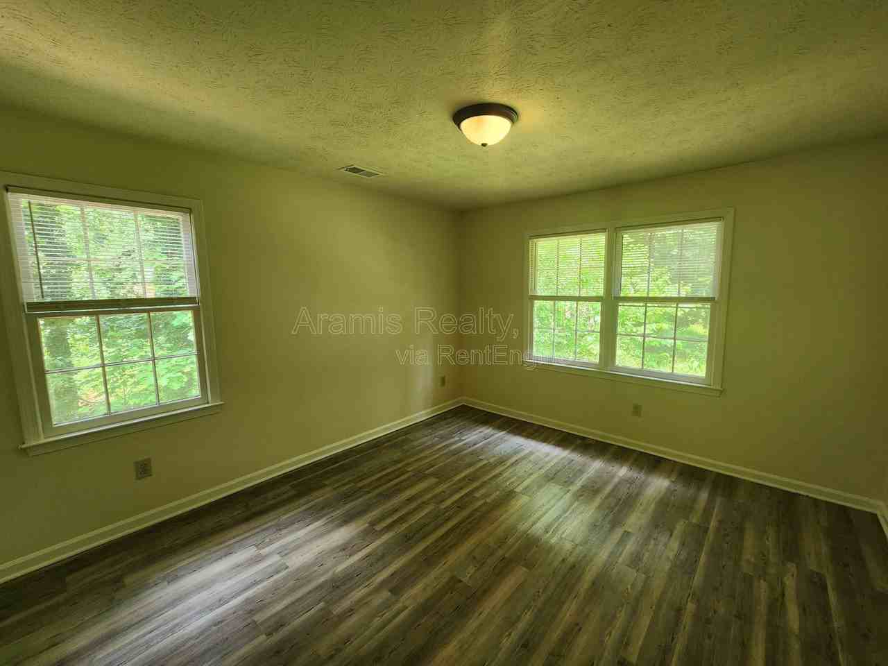 2101 Wexford Dr #A1 - Photo 7 of 15