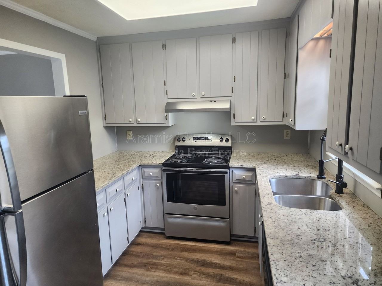 5288 Weyden Ct #C1 - Photo 3 of 14