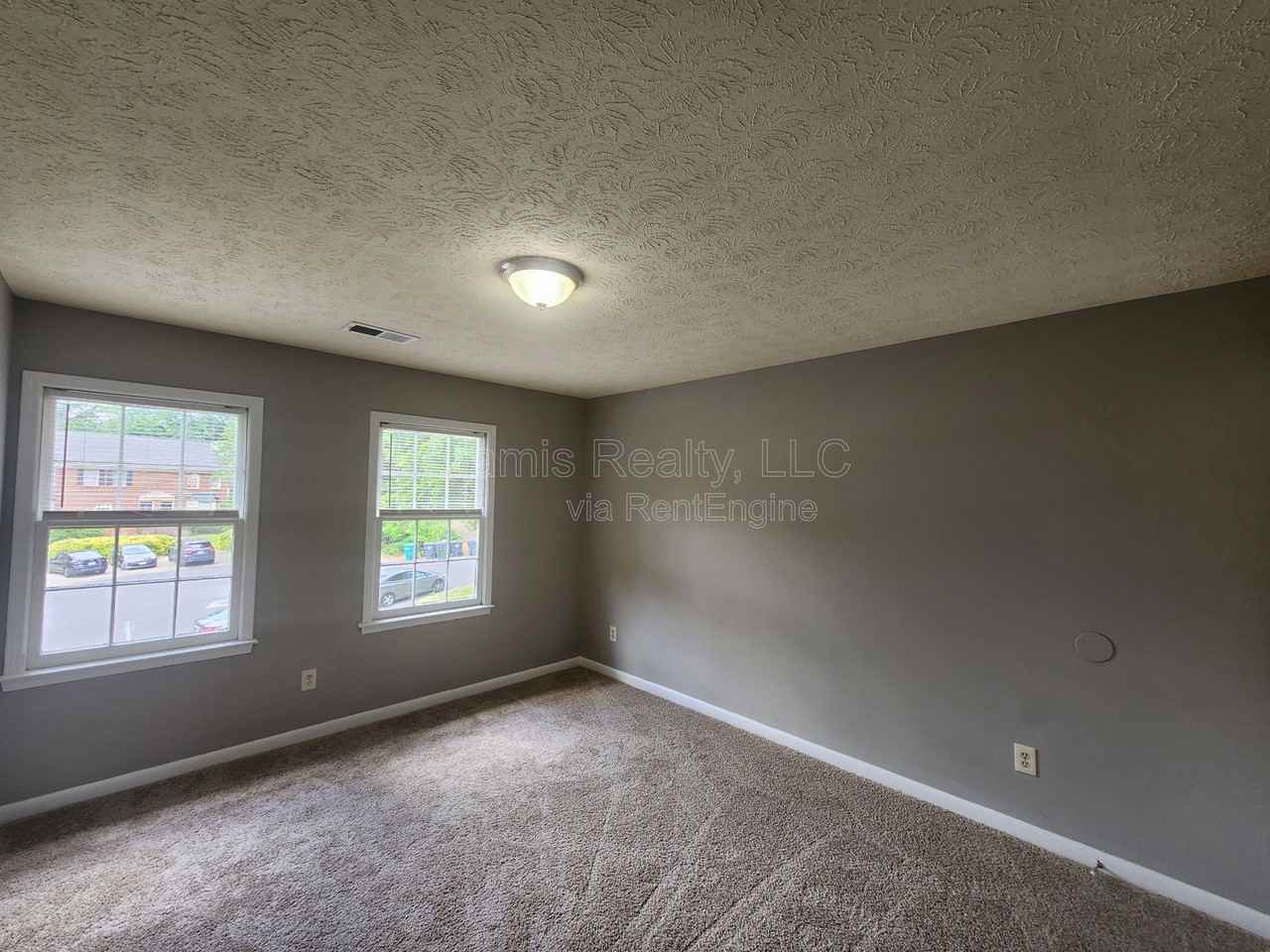 5288 Weyden Ct #C1 - Photo 4 of 14