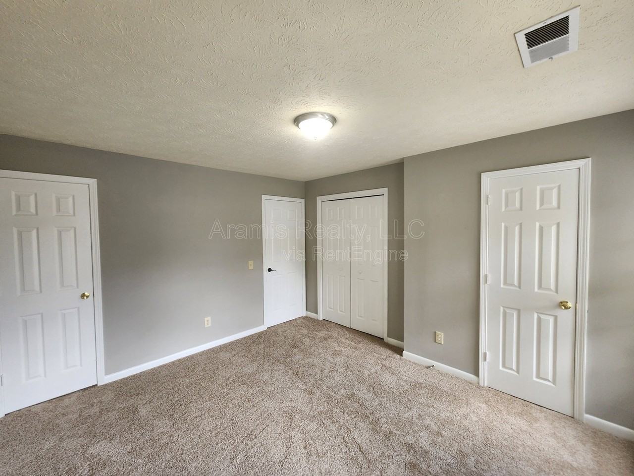 5288 Weyden Ct #C1 - Photo 5 of 14