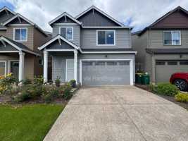 featured image of 3715 Sw 190th Ter