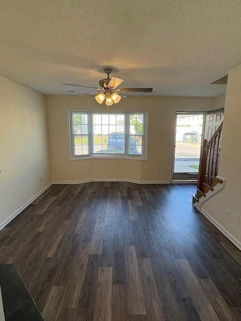 2152 Flagstone Ct - Photo 3 of 16