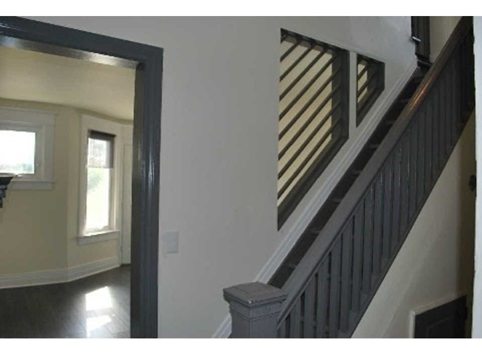 155 Greenwood Avenue - Photo 3 of 21