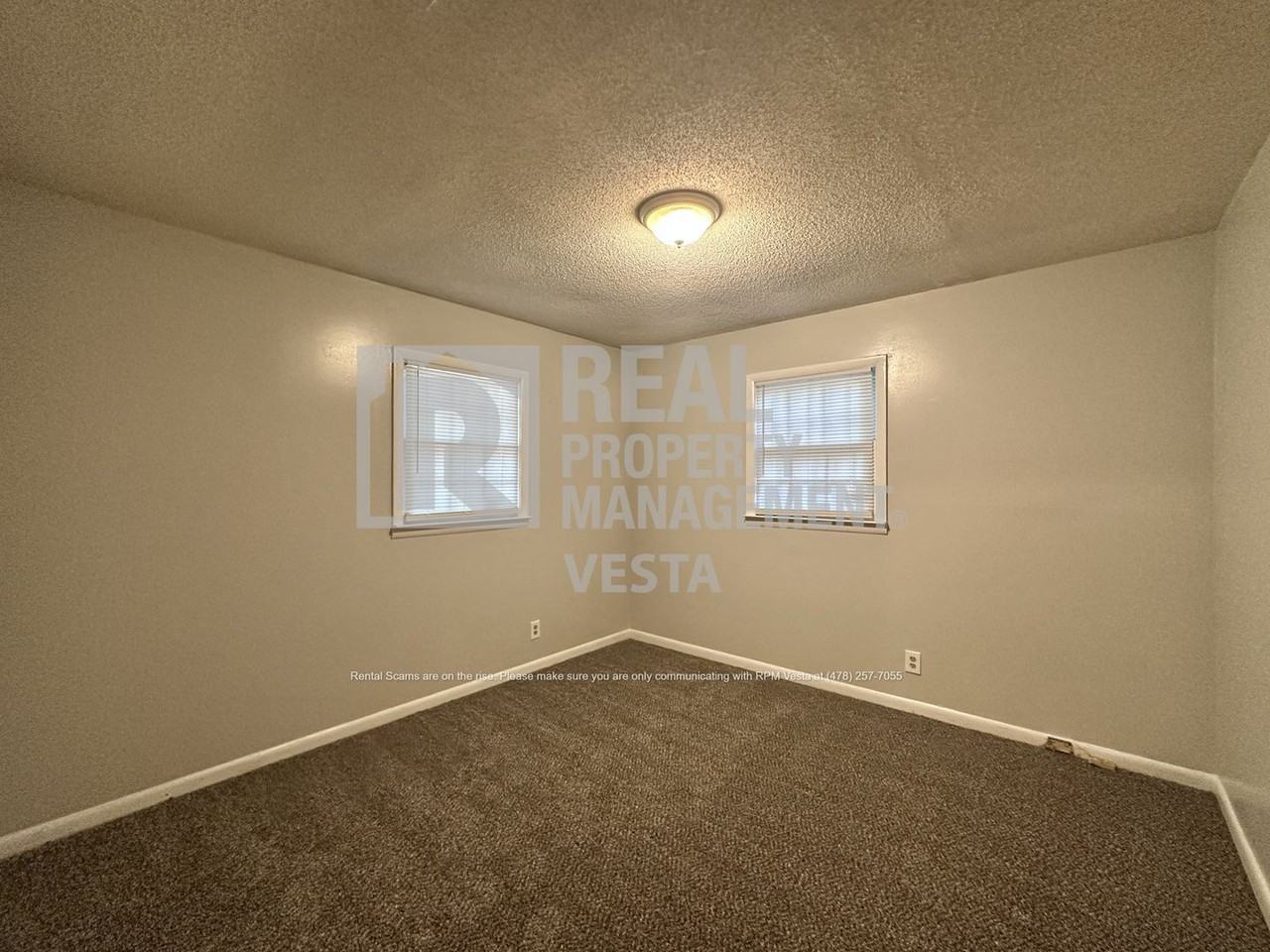 2251 Companion Dr - Photo 4 of 10