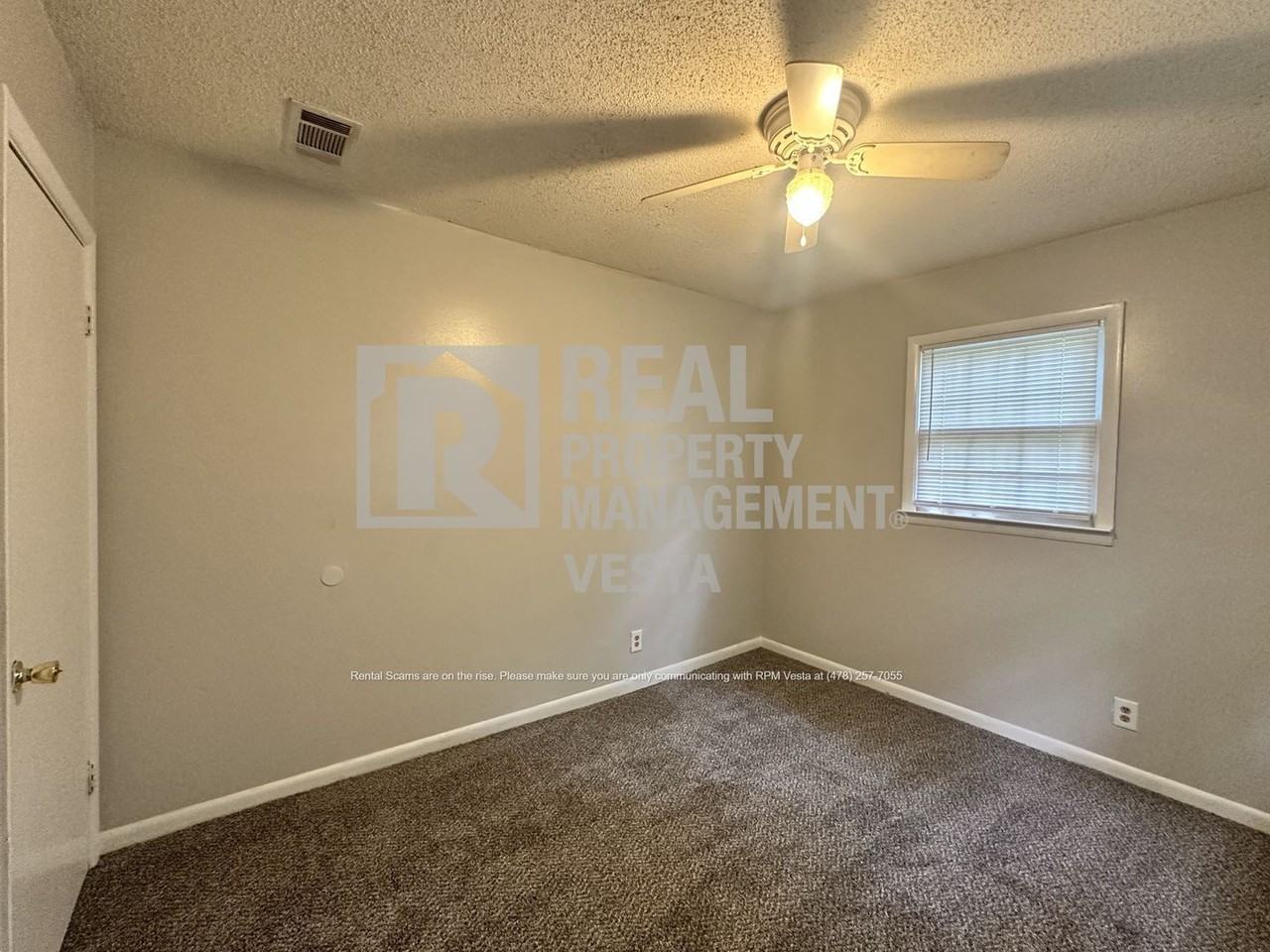 2251 Companion Dr - Photo 5 of 10