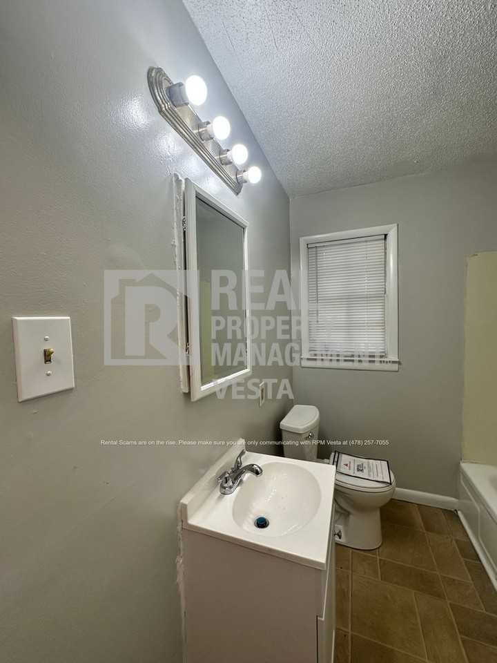 2251 Companion Dr - Photo 7 of 10