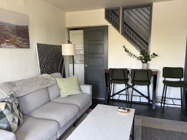 155 Greenwood Avenue - Photo 7 of 21