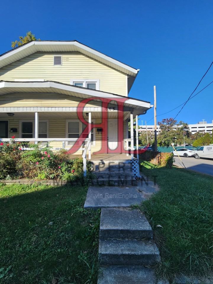 663 Ann St - Photo 2 of 39