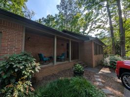 featured image of 110 Riverdale Dr