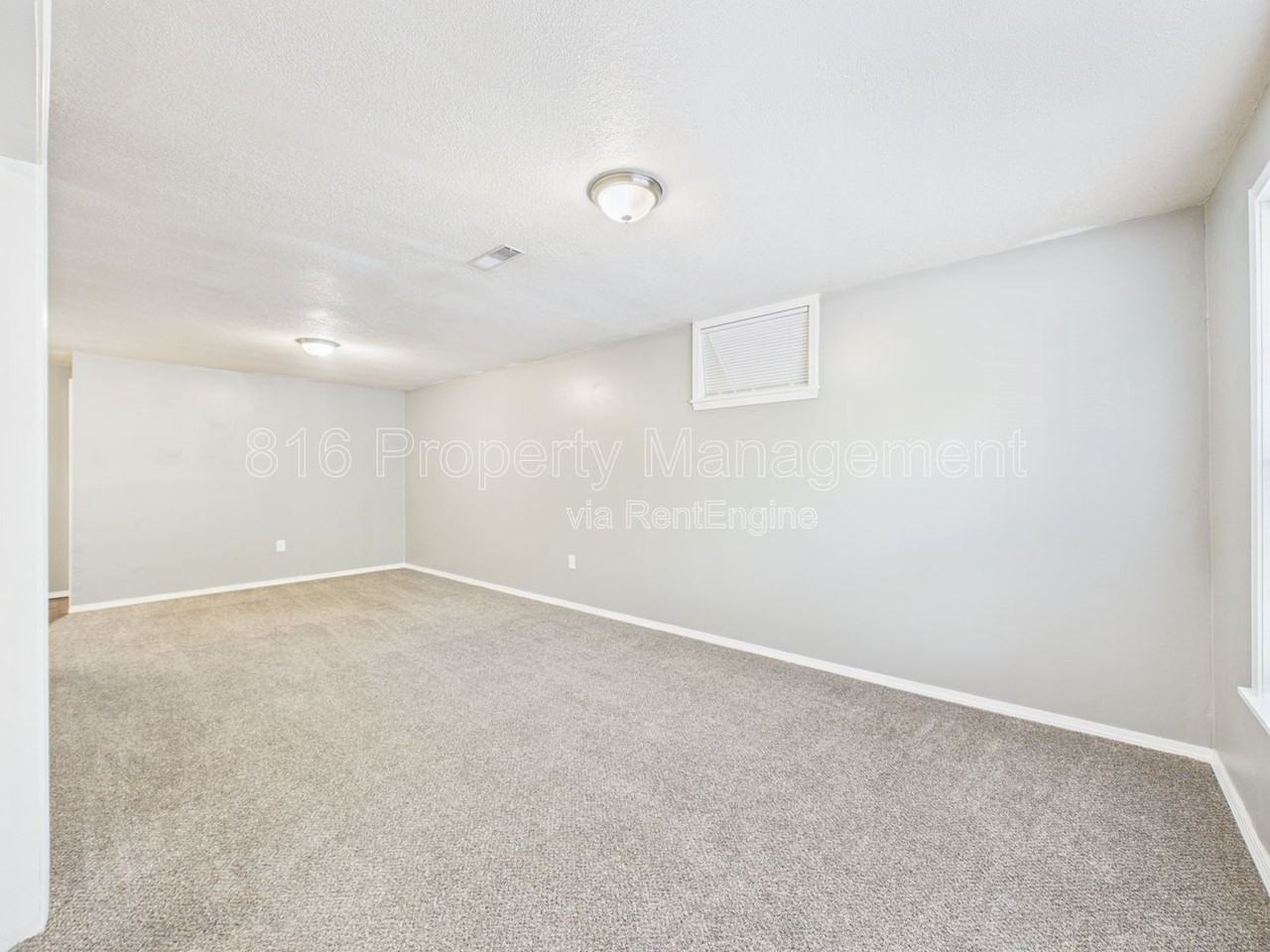 7156 Woodson Rd - Photo 3 of 38