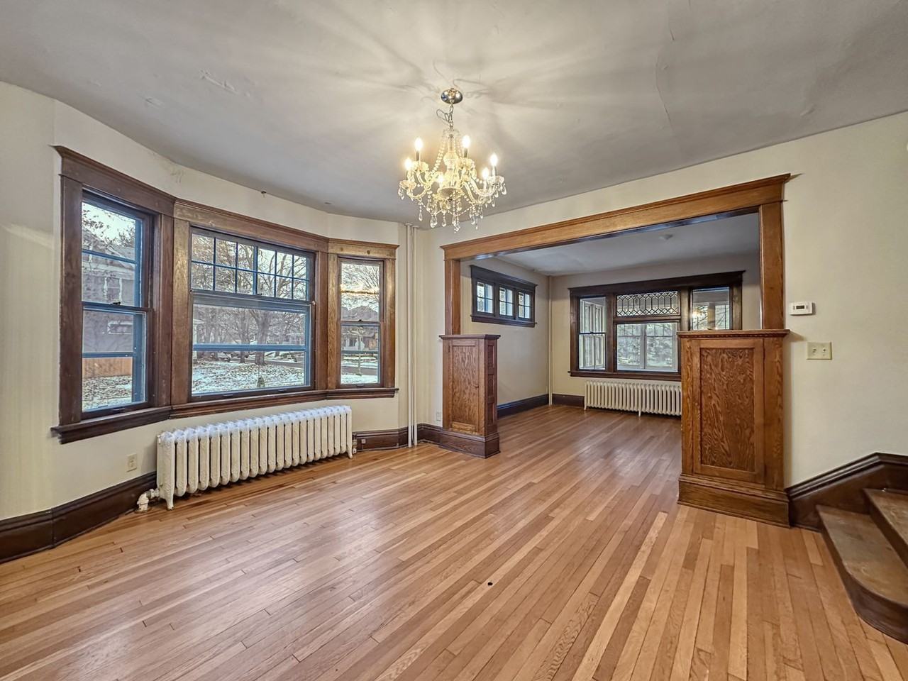 1754 Hague Ave - Photo 6 of 24