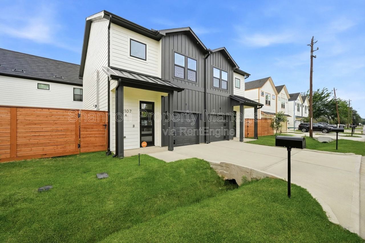 2107 Esther Dr #A - Photo 2 of 32