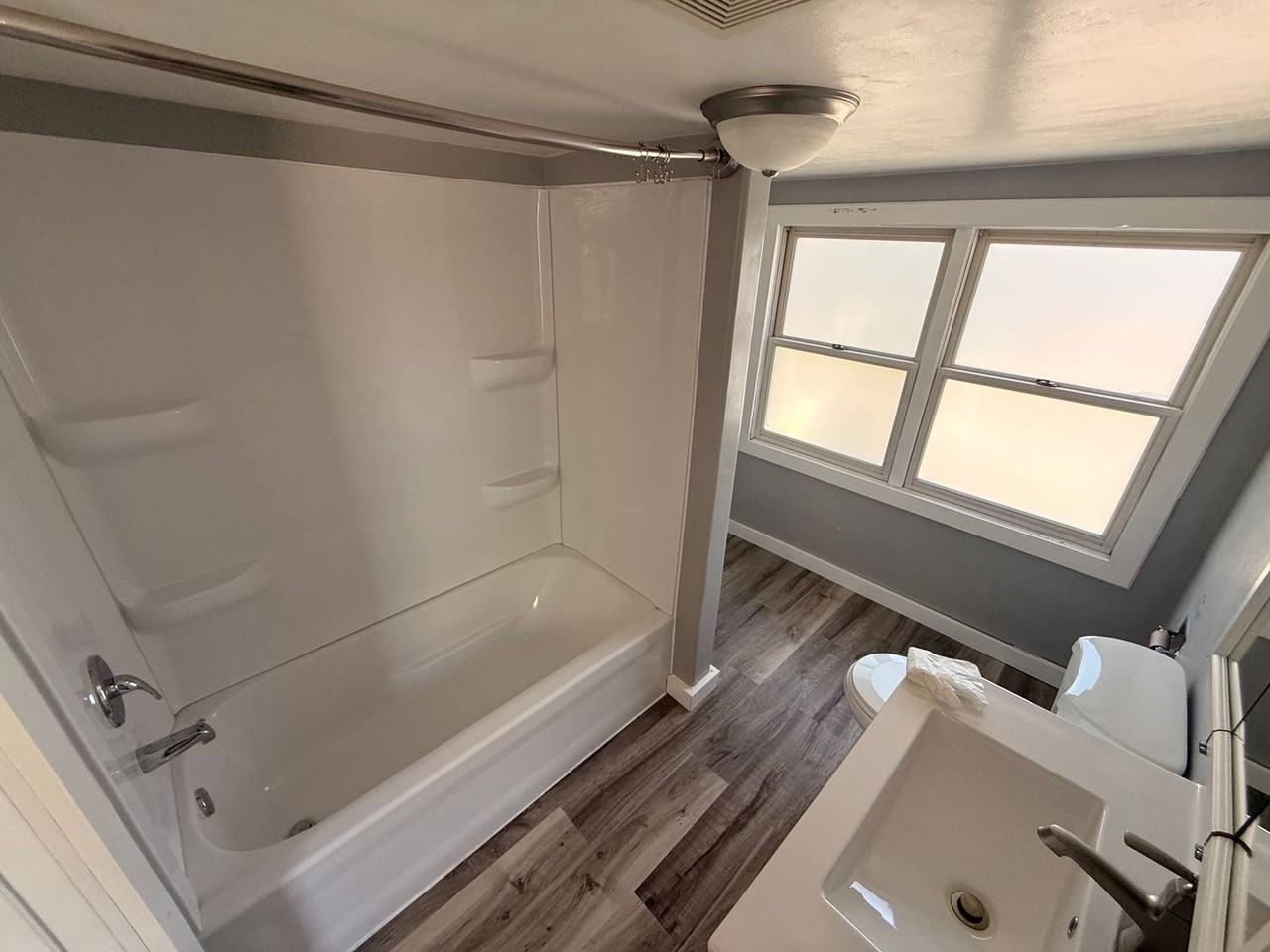 131 21st Ave S - Photo 6 of 11