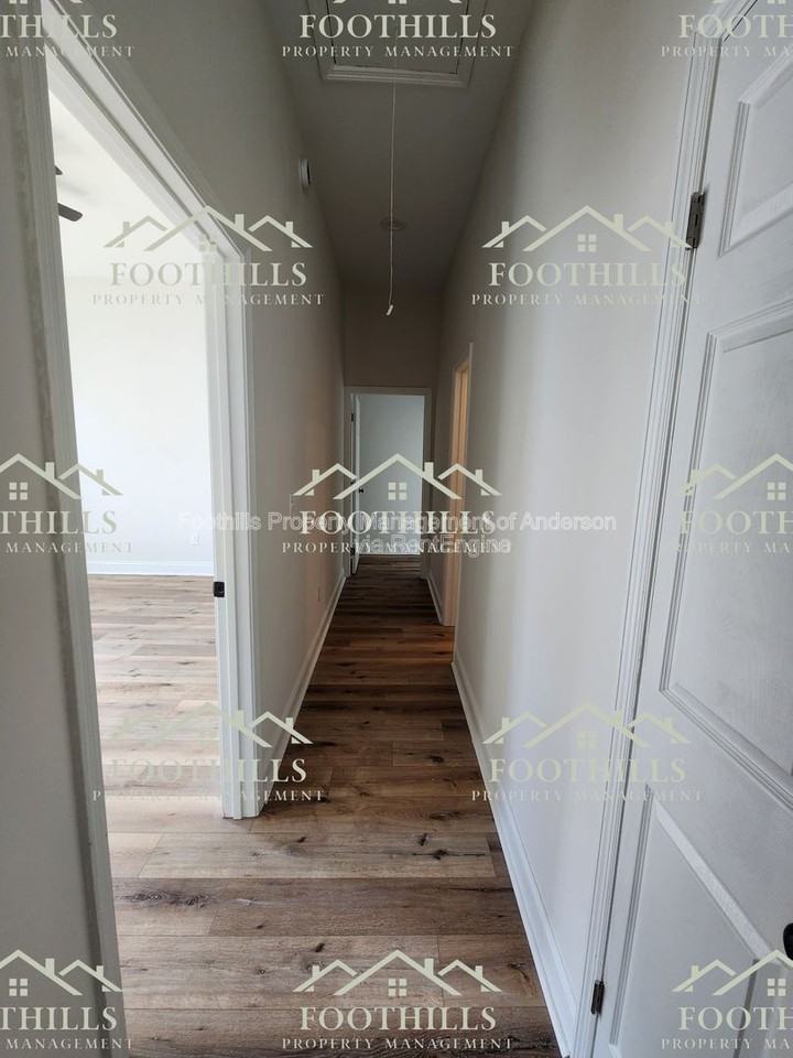 111 Anderson Ave #A - Photo 7 of 15