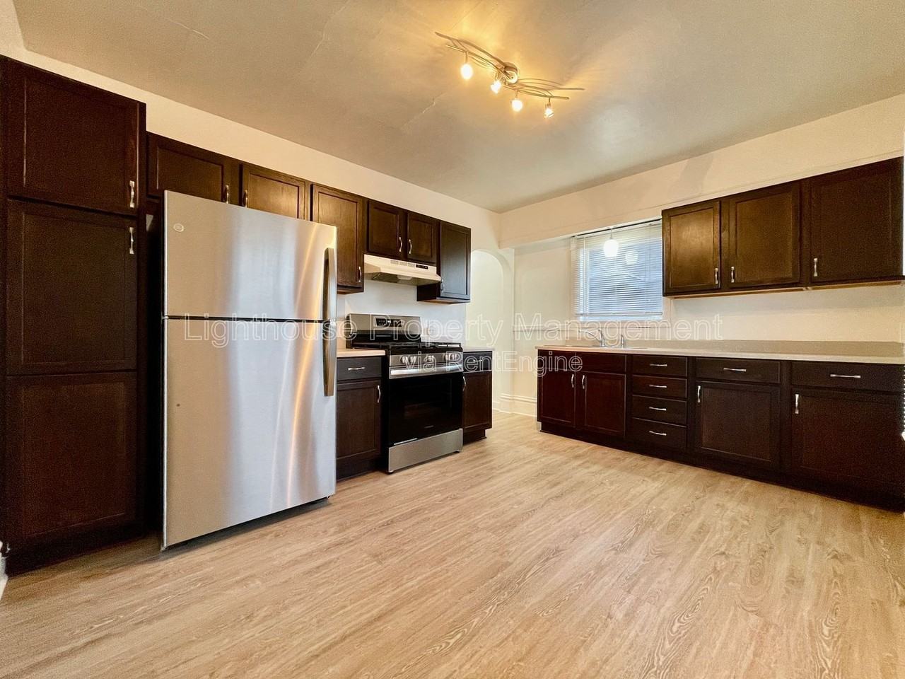 600 Lafayette Ave Se #2 - Photo 2 of 17