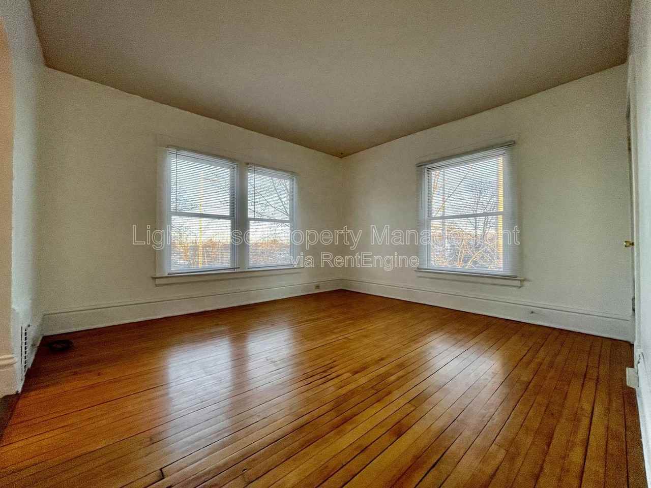 600 Lafayette Ave Se #2 - Photo 6 of 17