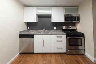 28 Monmouth St #1 - Photo 1 of 1