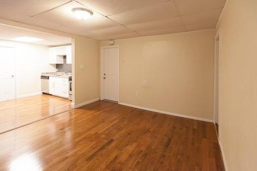 28 Monmouth St #1 - Photo 4 of 8