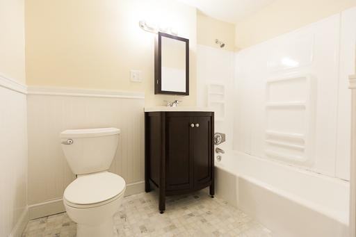 28 Monmouth St #1 - Photo 5 of 8