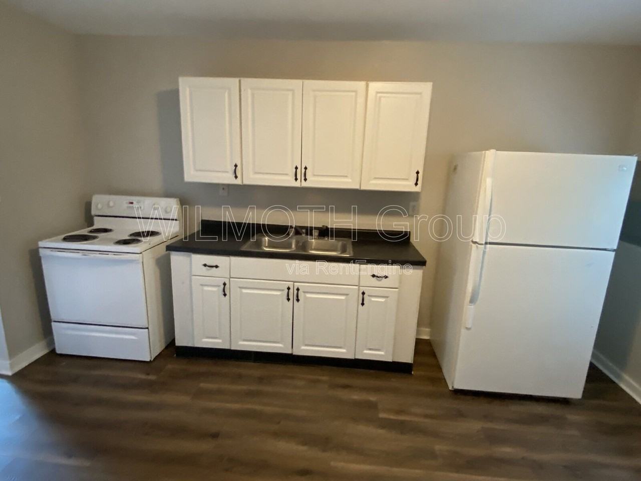 2712 Columbia Ave - Photo 5 of 12