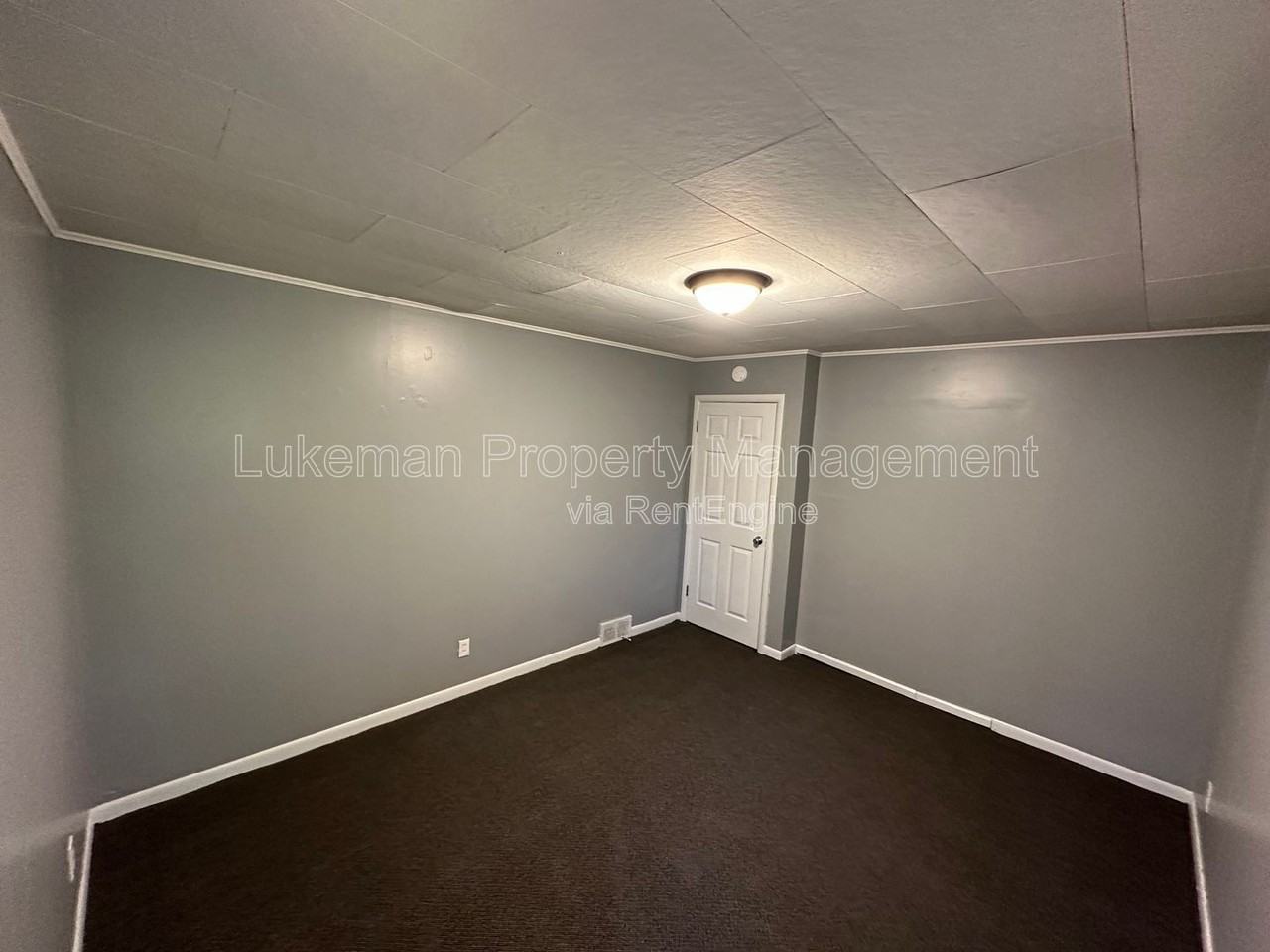 714 Village St #2 - Photo 7 of 10