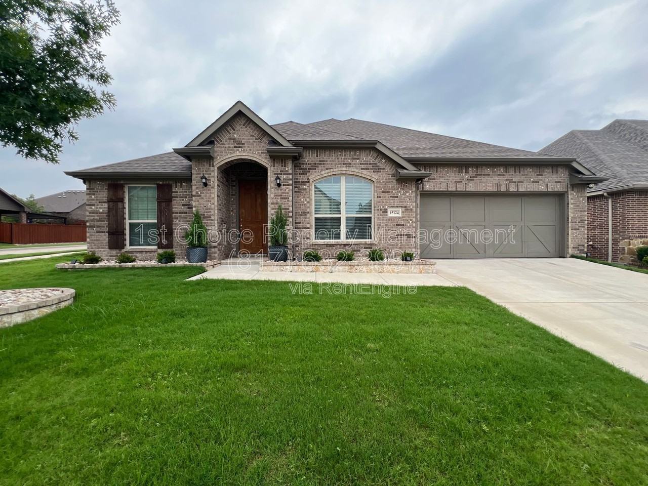 15124 Roderick Road - Photo 2 of 45
