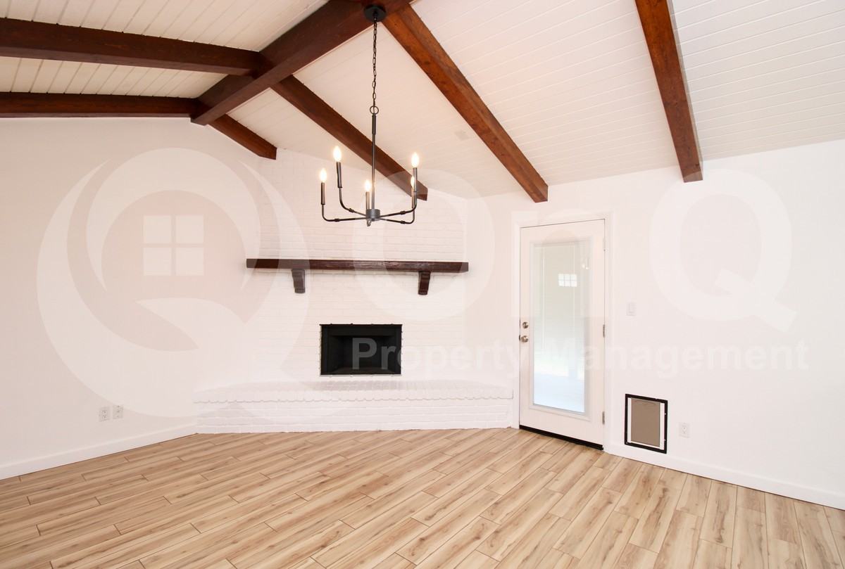 104 E Laurel Ave - Photo 5 of 18