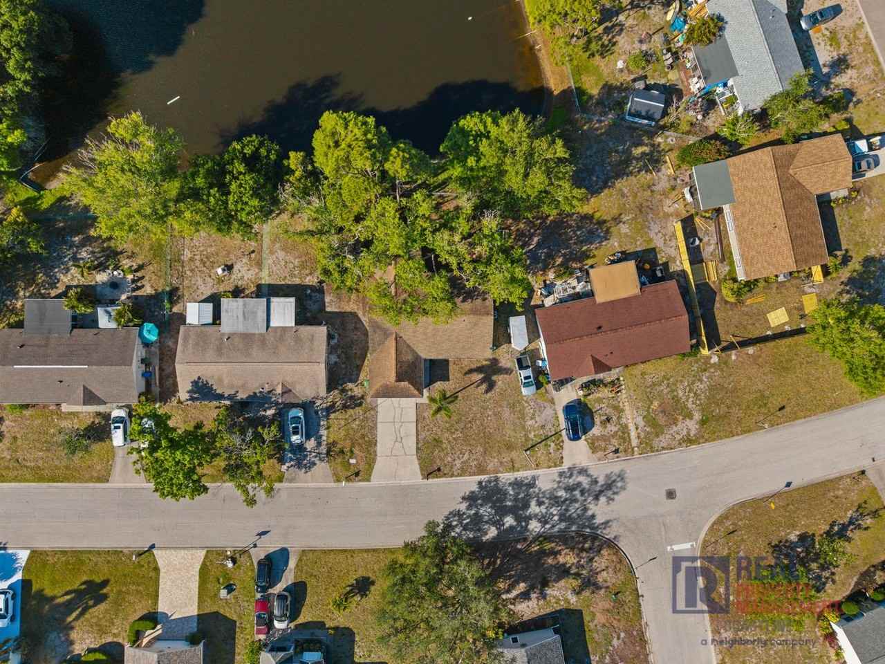 6507 35th Ave W - Photo 6 of 38