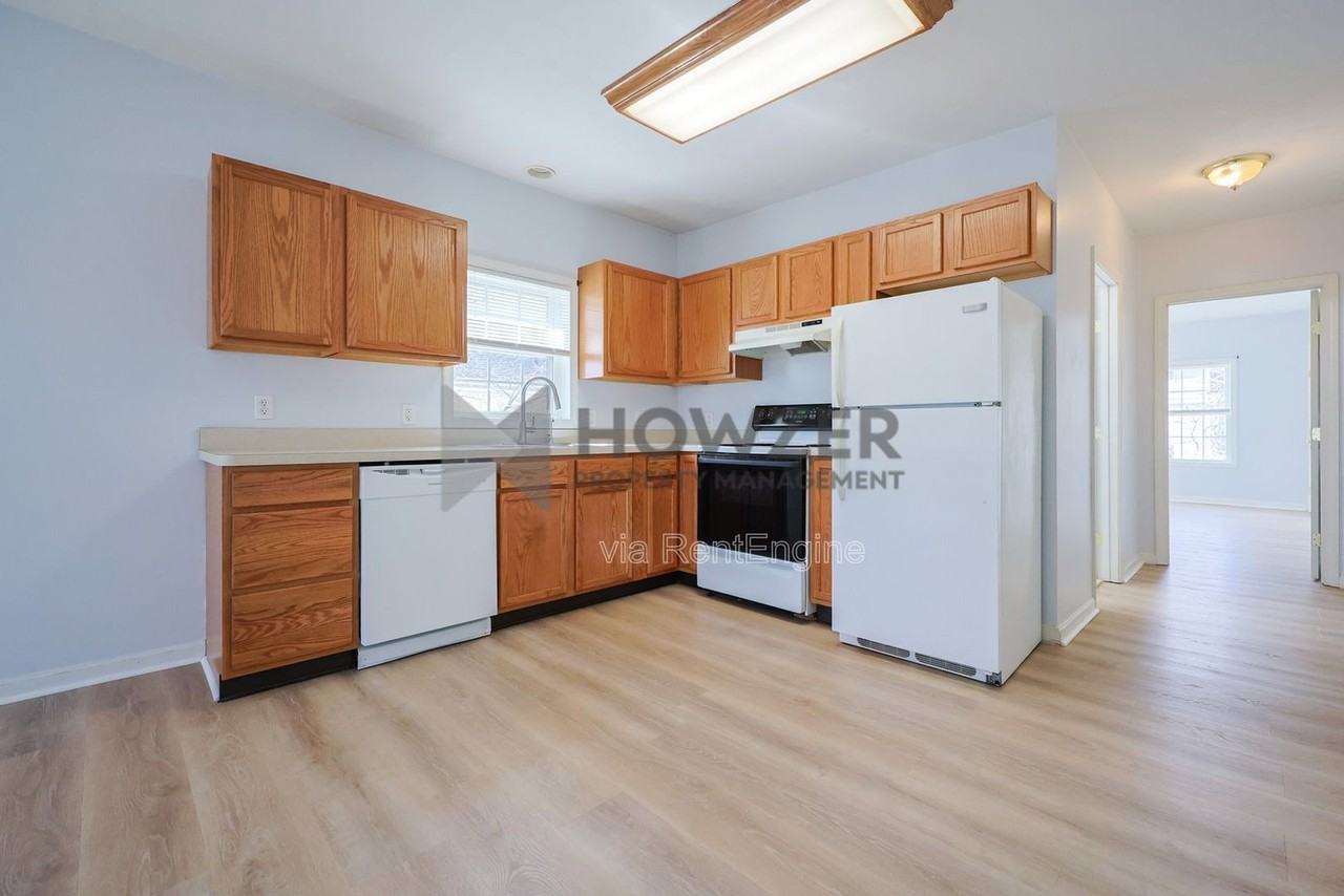7 Park Ave #2C - Photo 2 of 14