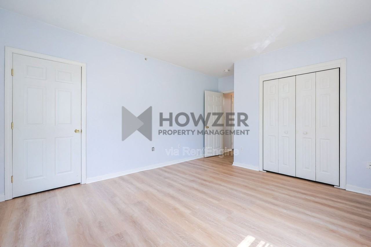 7 Park Ave #2C - Photo 6 of 14
