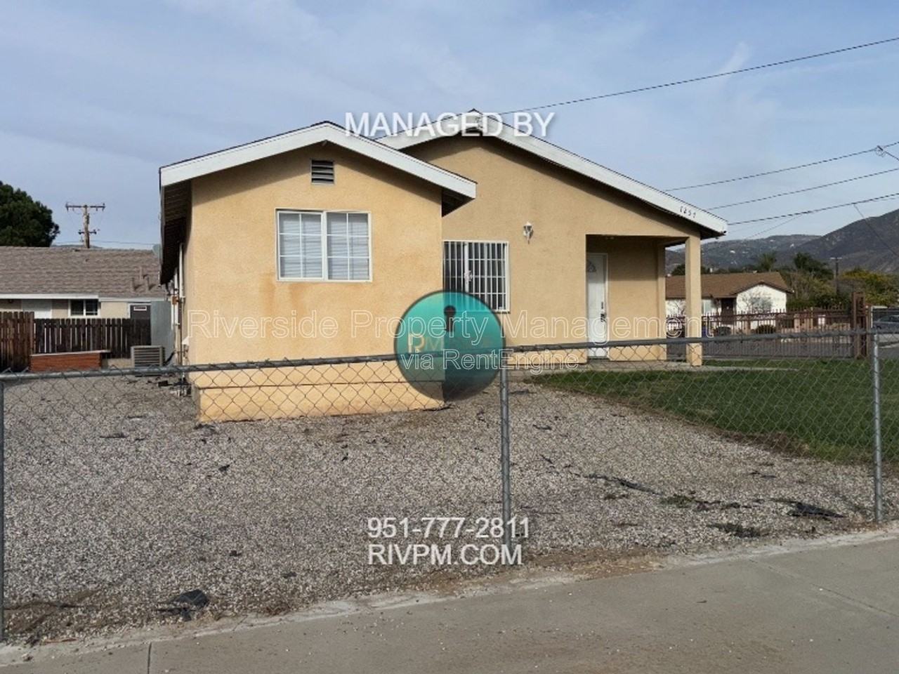 7257 Wakefield Ct - Photo 4 of 11