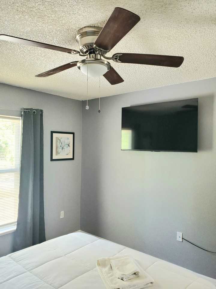 11319 Nettlebrook Street East - Photo 3 of 14