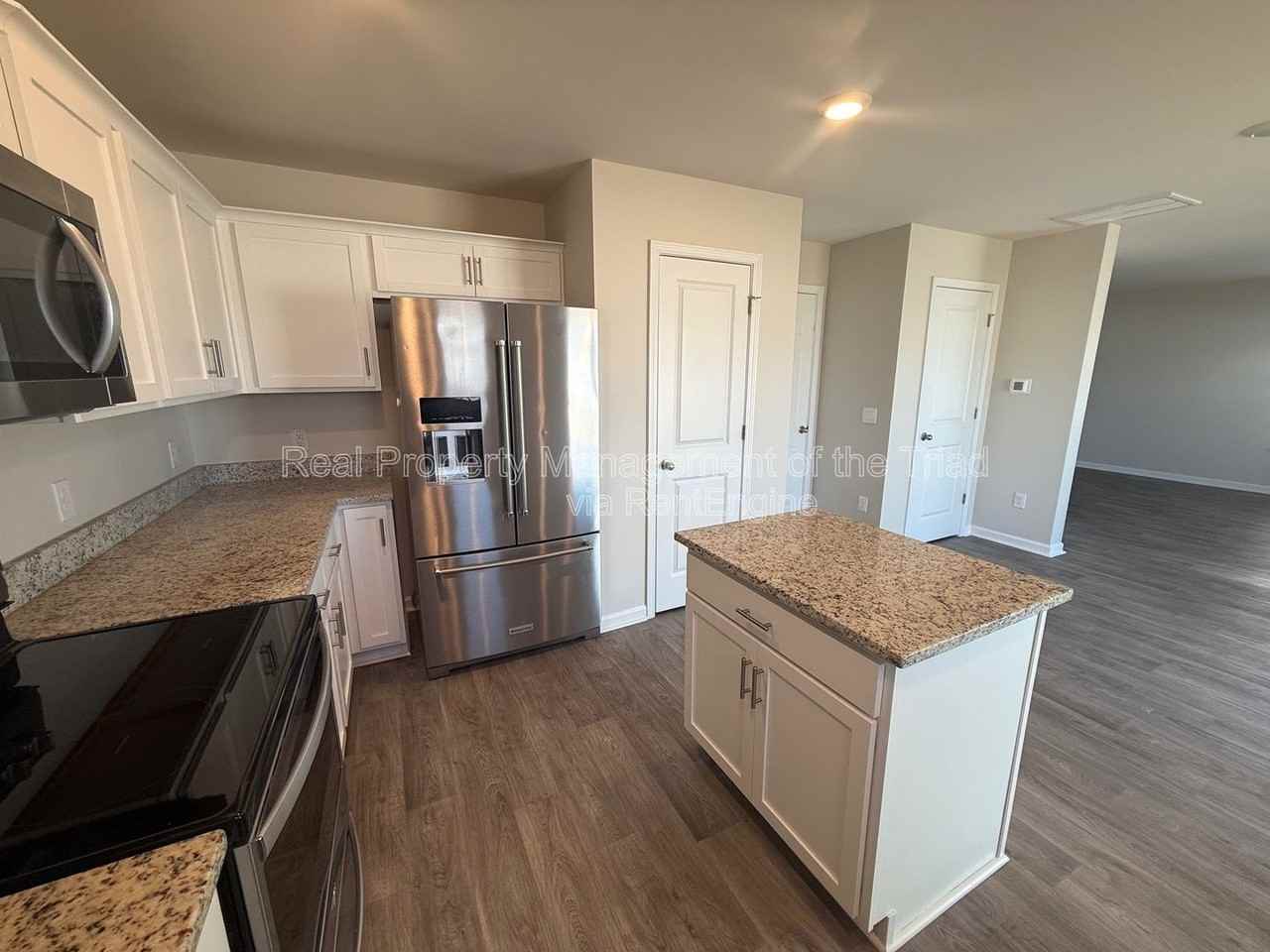 5277 Ironwood Dr - Photo 6 of 23
