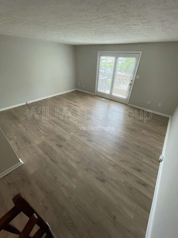 8536 Hague Rd - Photo 6 of 18