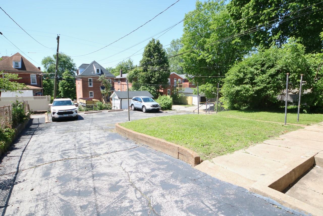 6230-6232 Columbia Ave. - Photo 3 of 4