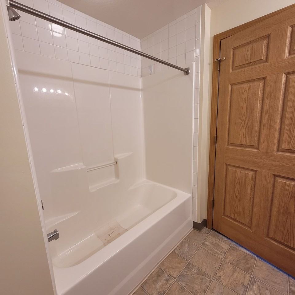Hutchinson Lofts - Photo 5 of 16