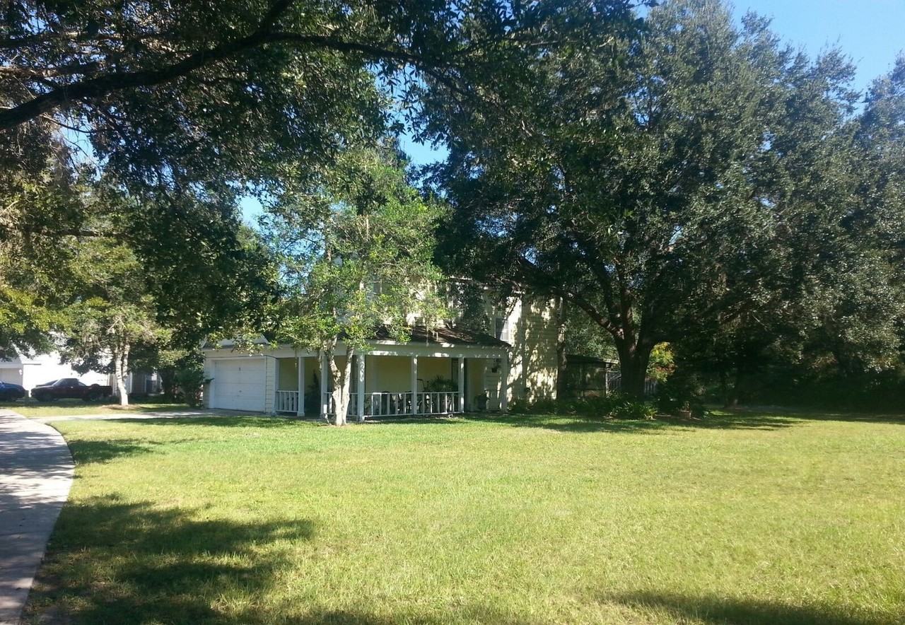1038 Mccully Ct - Photo 2 of 7