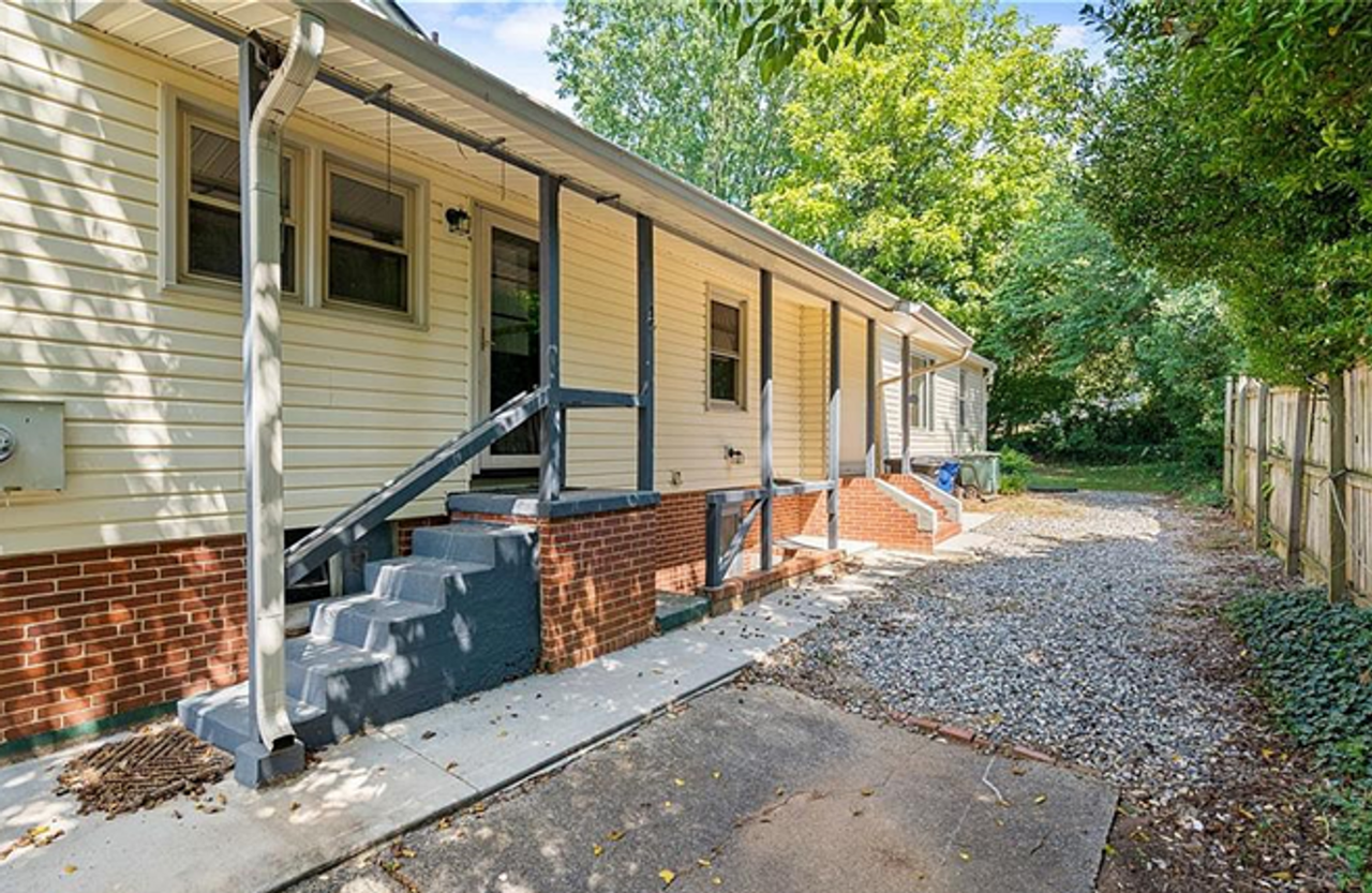 313 Horace Mann Ave - Photo 7 of 31