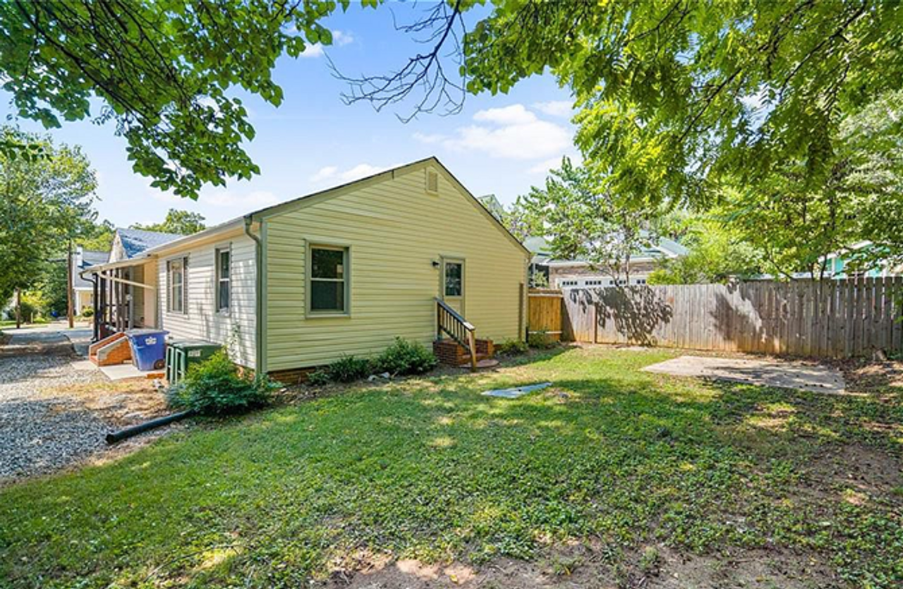 313 Horace Mann Ave - Photo 6 of 31