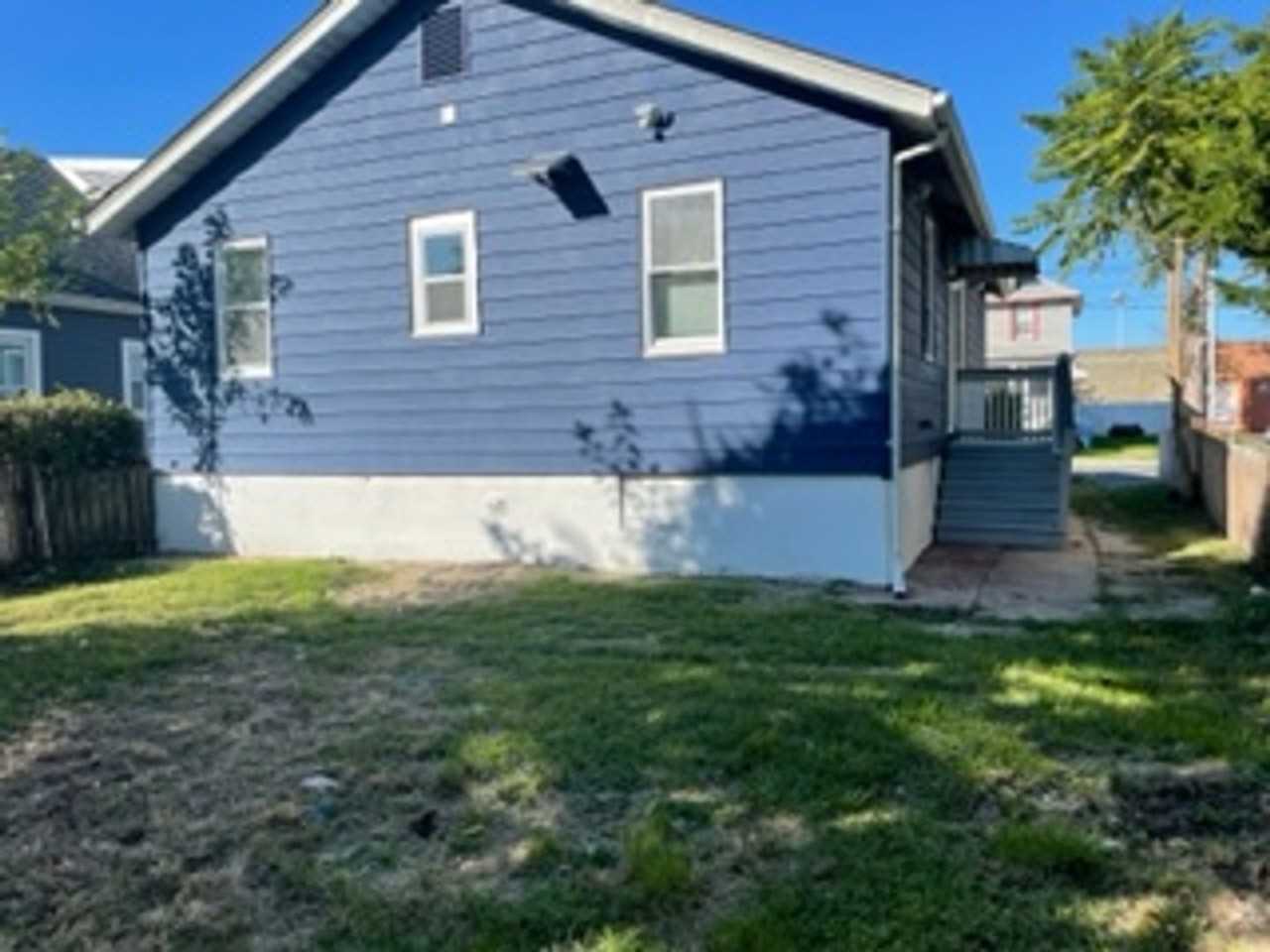 16 Fisher Ave - Photo 2 of 27