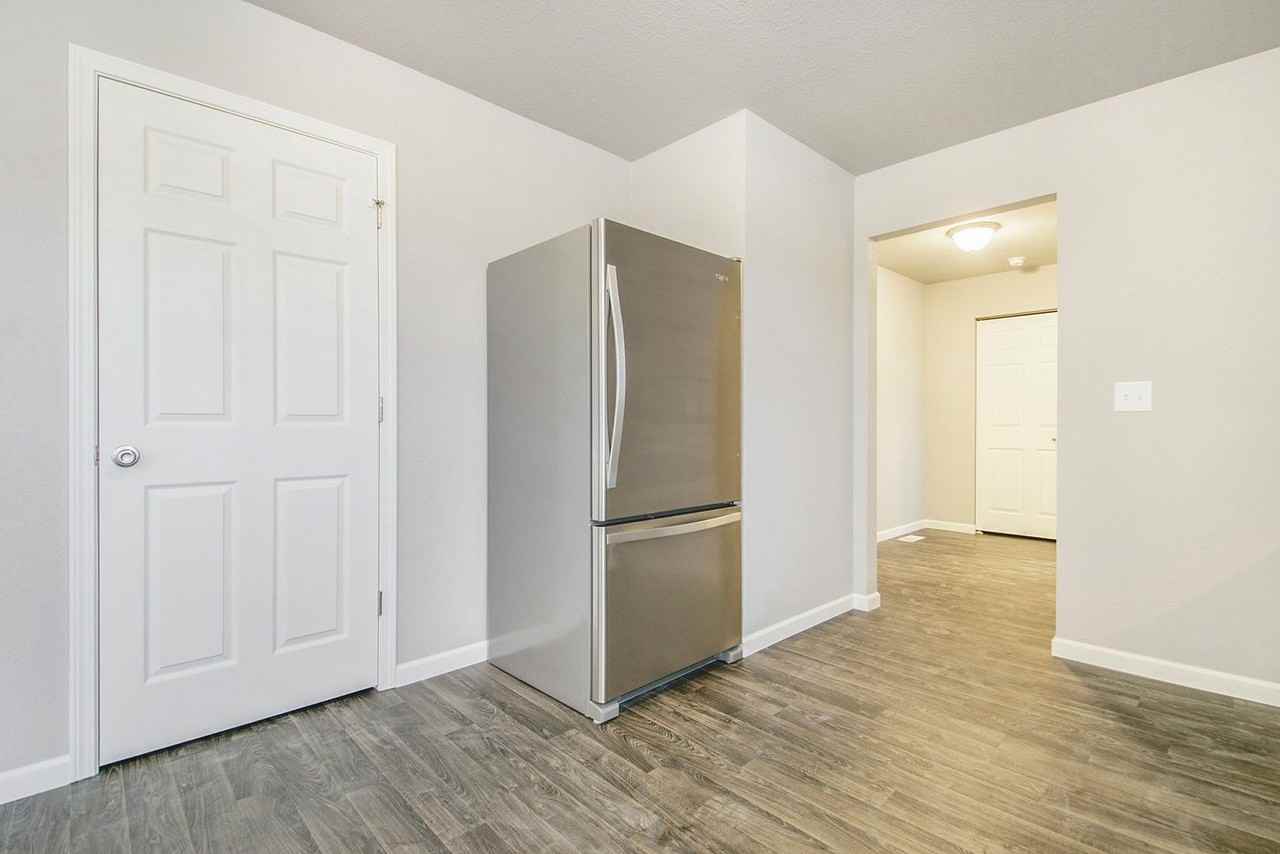 139 Schirmer Pkwy - Photo 6 of 26